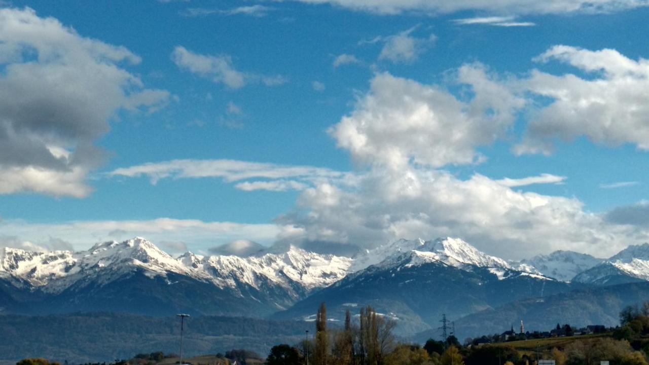 Clair, Spacieux Et Cosy Avec Vue Sur Le Massif De La Chartreuse Sainte-Helene-du-Lac